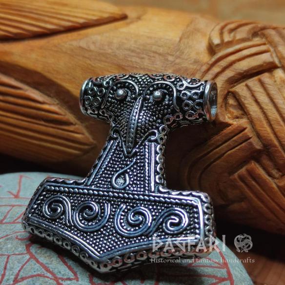 SKÅNE - Švédské Thorovo kladivo s havraní hlavou, nerezová ocel, menší ze 2