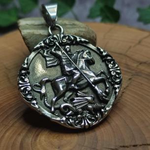 Medailon svatý JIŘÍ A DRAK – ocelový přívěsek pro spravedlivé ochránce