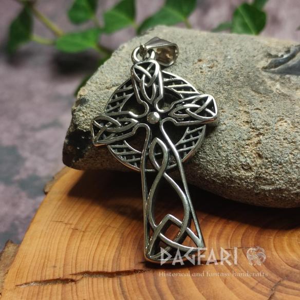 CELTIC Großes, beidseitig graviertes keltisches Sonnenkreuz – chirurgischer Stahl