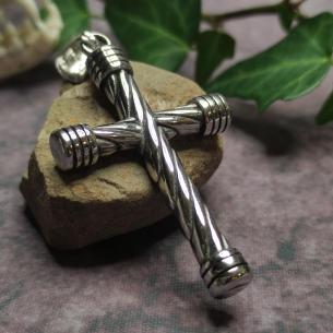 KREUZ SEIL – Talisman-Kreuz aus chirurgischem Stahl im Design eines geflochtenen Seils