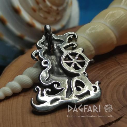 RAVENNA The Mermaid at the Helm – Let Your Imagination Guide You!