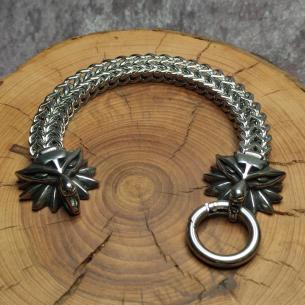 Armband „The Witcher“ – Wolfsjagd – Der Hexer Geralts Symbol auf einem massiven Stahlarmband