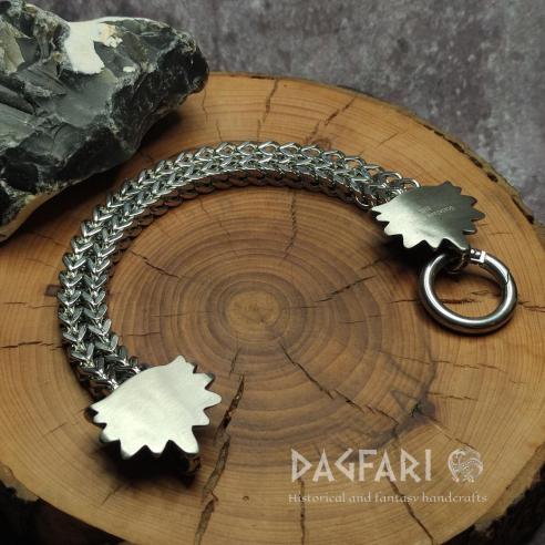 Masivní nerezový náramek s vlčími hlavami | Pánský náramek 22 cm