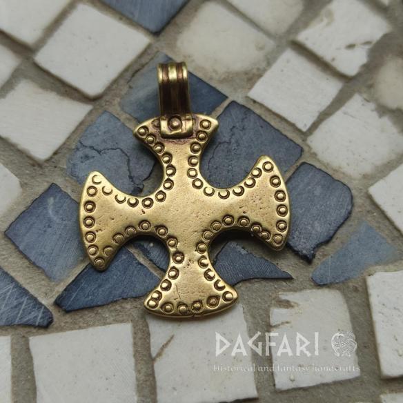 Birka Cross Pendant 517, standard shape, Early Middle Ages, Gotland, Scandinavia, Anglo-Saxon