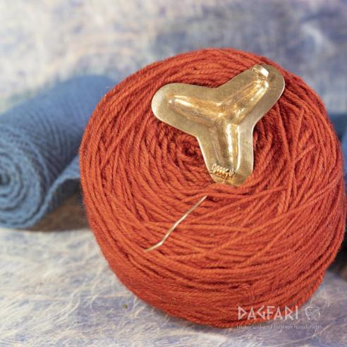 Trojlístková vikingská brož Dalsland, Švédsko - bronz