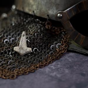 Thorovo kladivo Větvička - černé 2