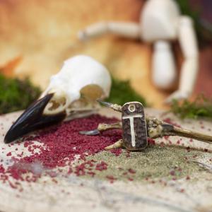 Pendant "T" carved into deer antler 2