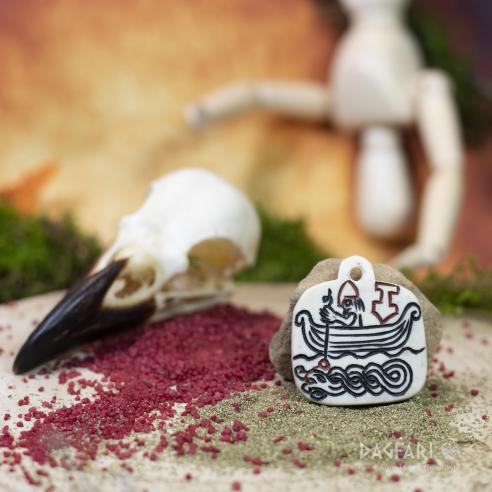 Medailon Thor a Jörmungandr - jelení paroh