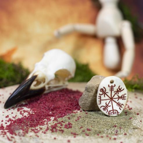 Medallion Vegvísir - deer antler, red