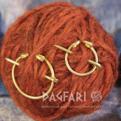 FIbel (Fibula) Kleinere handgeschmiedete Messingschnalle