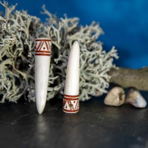 Přívěsek parohová špička Dagfari malá - Zmije, červená