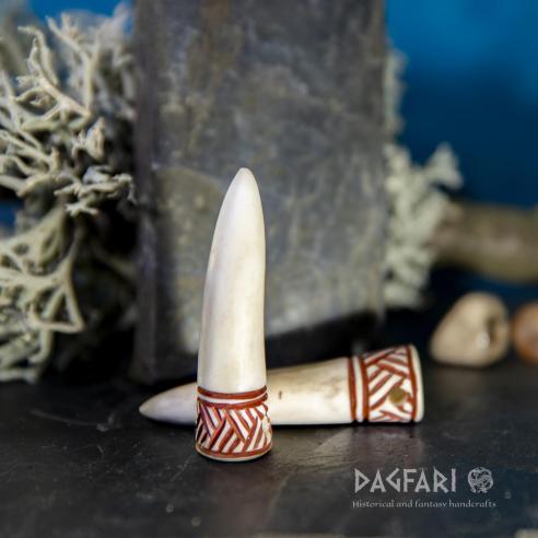 Přívěsek parohová špička Dagfari malá - Stromeček, červená