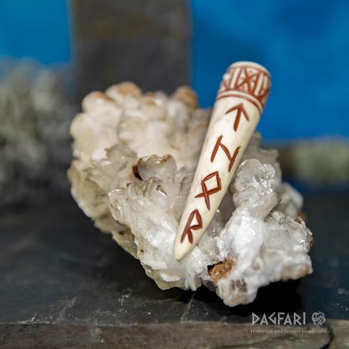 Anhänger Geweihspitze Dagfari - THOR, rot, Runen