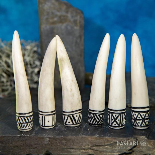 Pendant antler tip Dagfari - FREY, black, runes