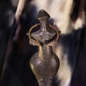 Bracelet deers Dáinn and Dvalinn - bronze 2