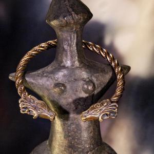 Bracelet deers Dáinn and Dvalinn - bronze