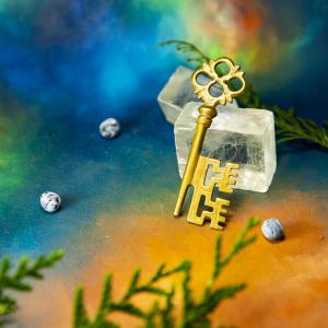 Key Maria, gothic - brass 2