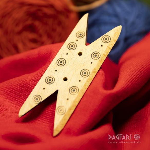 KRUHY Dřevěná pomůcka ke tkaní - člunek tkalcovský - bukové dřevo