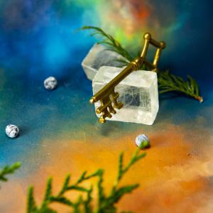 Klíč mosazný Veronika, středověká replika, gotický 2