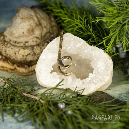 Amulet bronzový pařát z havrana - Havraní spár - bronz