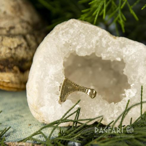 TOP Peruns Axt, Anhänger und Knauf an einer Nadel für seinen Mantel