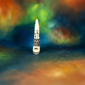 Haakon - Command signal whistle made of deer antler 2