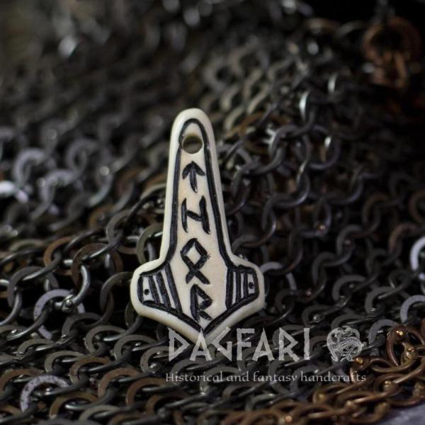 Thorovo kladivo Vertikal runy THOR - černé