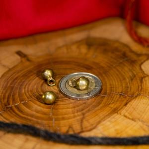 Medieval button, smaller - brass 2