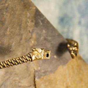 Torc - Necktie SIDHEAG - brass 2