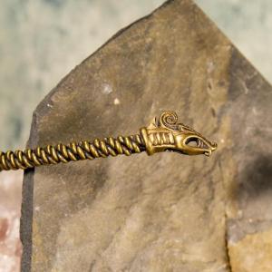 Torc - Necktie FIONN - brass 2