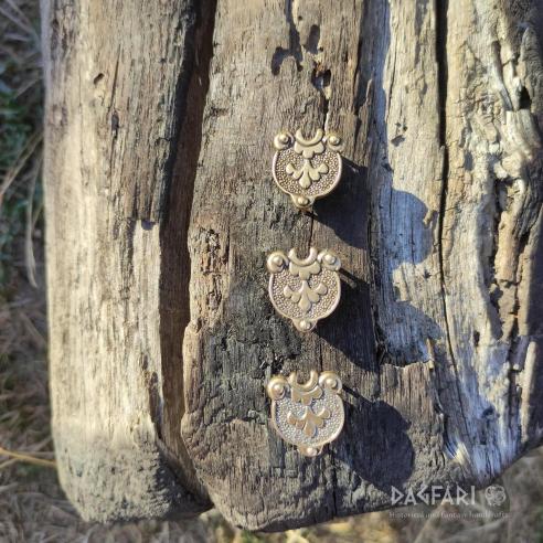 Replika kování - Avarské (velkomoravské) ozdobné garnitury na opasek Šaľa