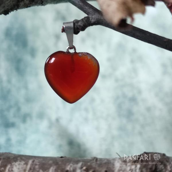 Kleines Herz aus Stein - Karneol zum Aufladen der Energie