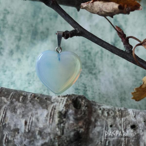 Small Radiant heart of Opalite for a good night's sleep