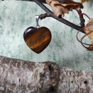 Small Semi-precious stone heart - Tiger's Eye against curses