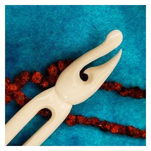 Originální jehlice z kosti do vlasů Róisín - doprodej