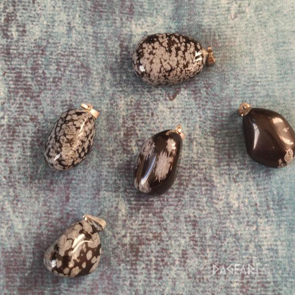 Anhänger aus Obsidian Flocke, das negative Energie absorbiert