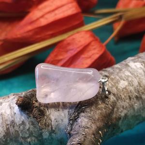 Oblíbený růžový kamínek - Růženín, kámen lásky