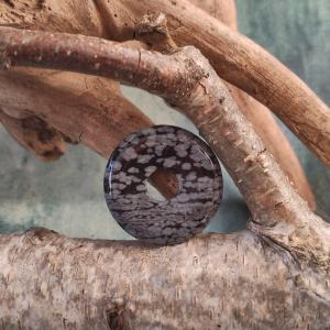 Donut z Obsidiánu pohlcující negativní energii