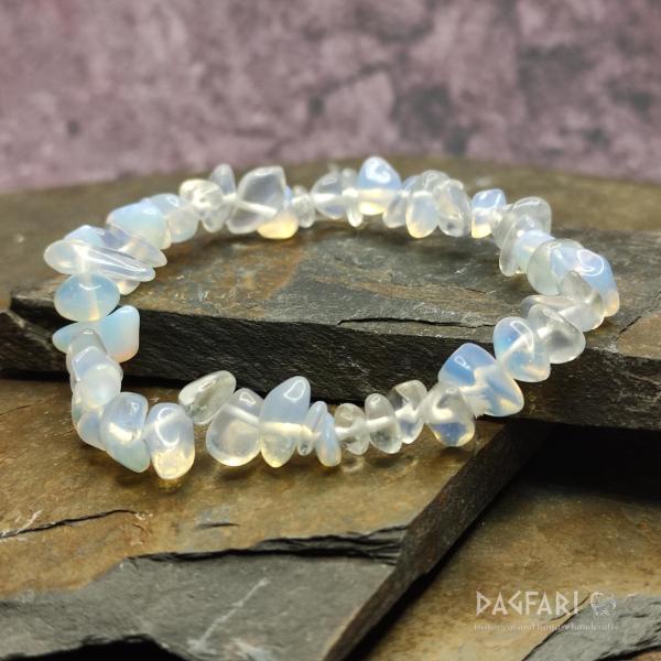 Shiny Opalite Bracelet for a good night's sleep