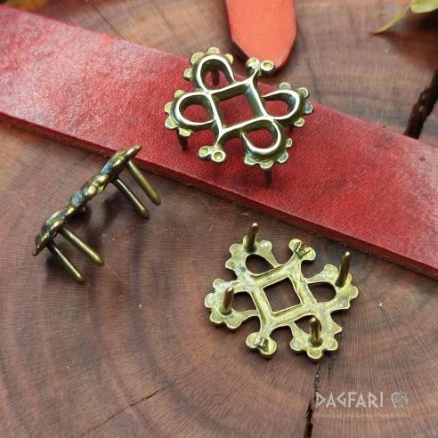 DECORATIVE BELT MOUNTS High medieval Brass decorative belt fittings Lace