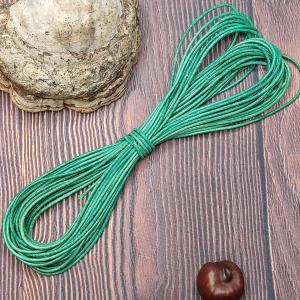 ZELENÁ voskovaná kůže kulatá 2 mm - prodej po metrech 2