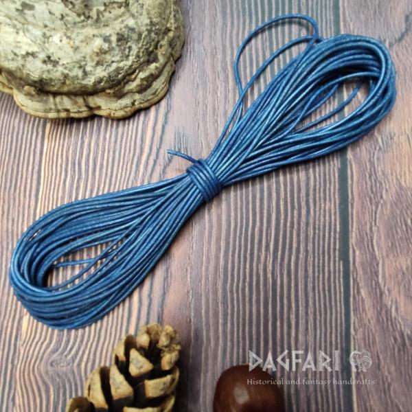 BLUE Round leather - sold in meters, thin 2 mm