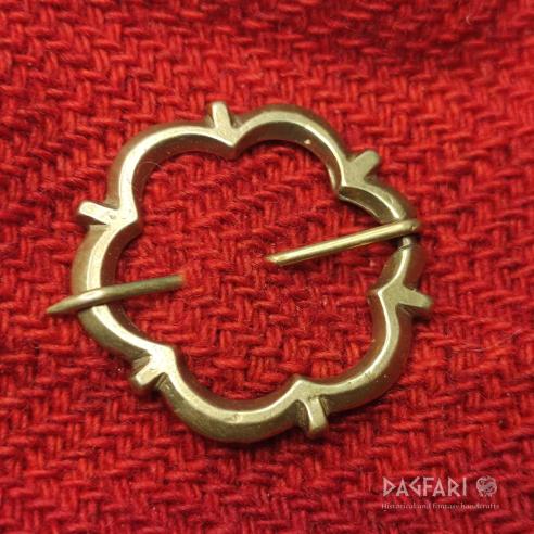 Decorative brooch for medieval clothing - Rosalie