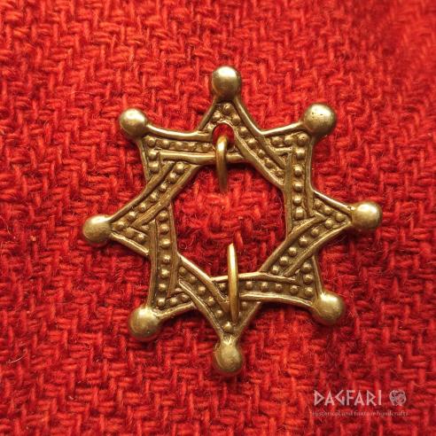 Decorative brooch for medieval clothing - Dorothy