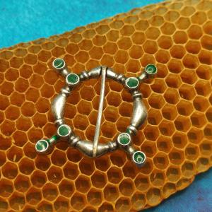 Filip - Postříbřená ozdobná spínací brož na tuniku, zelený email 2