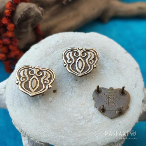 Opaskové kování, zdobení na opasek - Srdce z Kyjevské Rusi