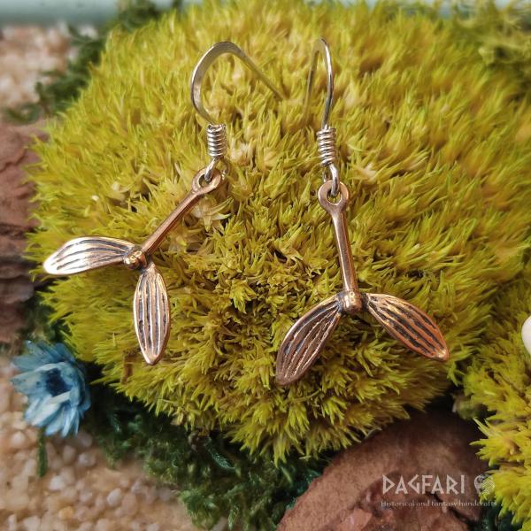 DRUID Fine bronze earrings Baldur's mistletoe