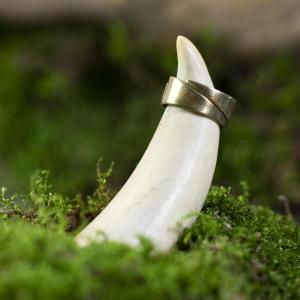 Brass hand wrought ring with pattern Avar Flora 2