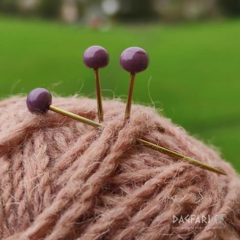 PURPUR Handgefertigte violett Stecknadeln mit Glaskopf