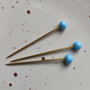 AZUR Handmade blue pins with glass head 2